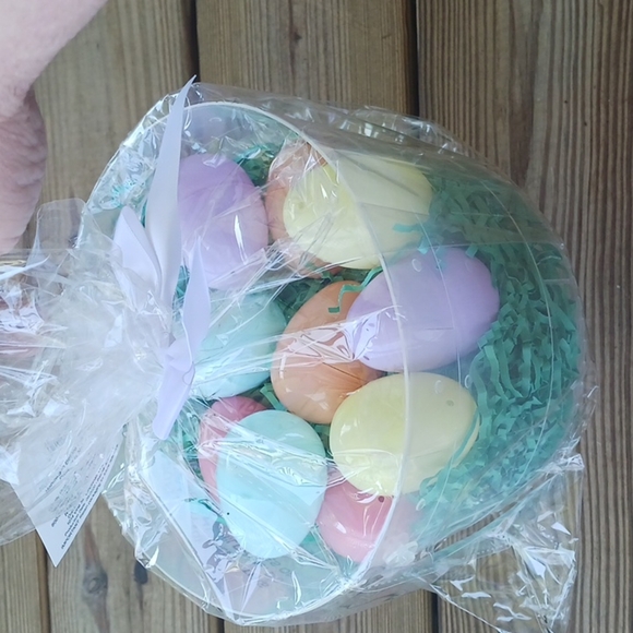 Easter bucket kit NWT - Picture 1 of 9